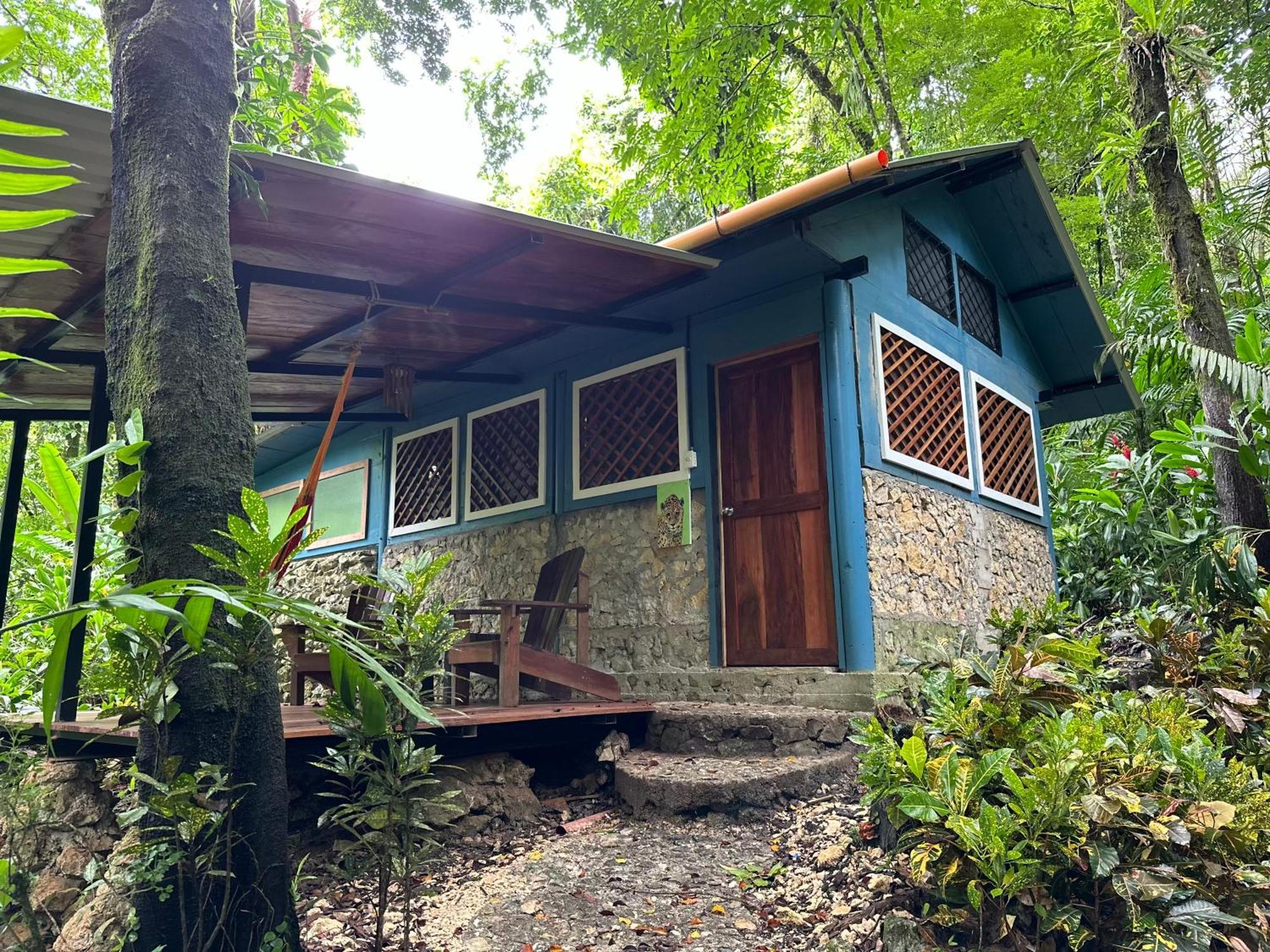 Finca Tatin Hotel Izabal Exterior photo