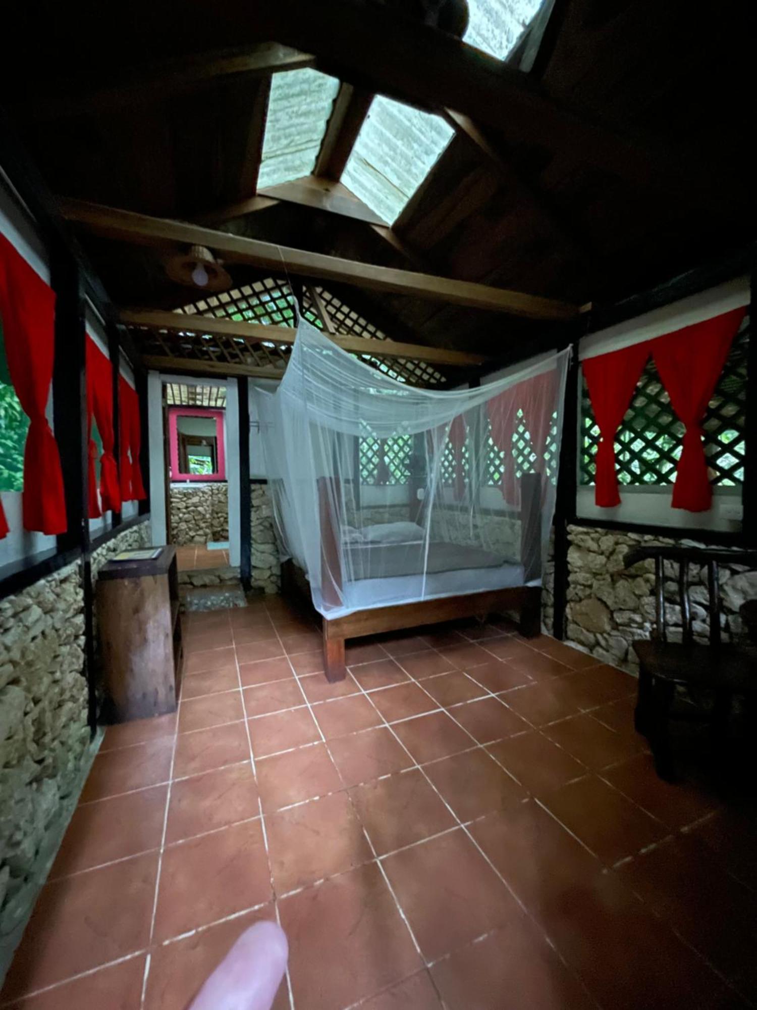 Finca Tatin Hotel Izabal Exterior photo